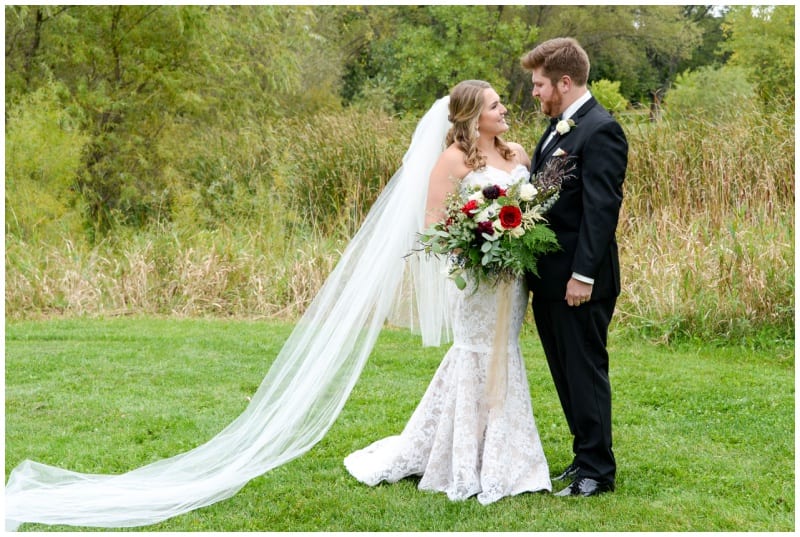 Town & Country Club, fall wedding floral, burgundy wedding floral, Ben Saefke Photography, indoor wedding, fall flowers, fall bouquet, fall wedding floral, Artemisia Studios, Minneapolis wedding florist, Minnesota wedding florist, Saint Paul wedding florist