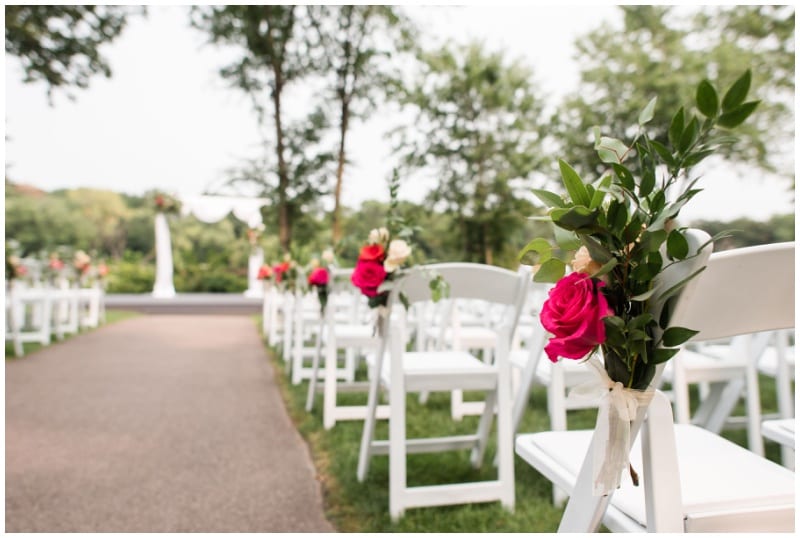 Leopold's Mississippi Gardens, bright wedding floral, warm wedding floral, bold wedding floral, Artemisia Studios, Minneapolis wedding florist, Minnesota wedding florist