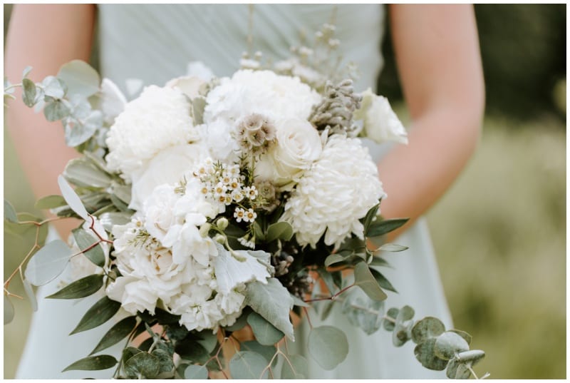 Ali Leigh Photo, Longfellow Gardens, Day Block Event center, sage wedding, wedding floral, white bouquet, white flowers, white wedding floral, wedding inspiration, wedding details, Minneapolis wedding florist, Minnesota wedding florist, Artemisia Studios