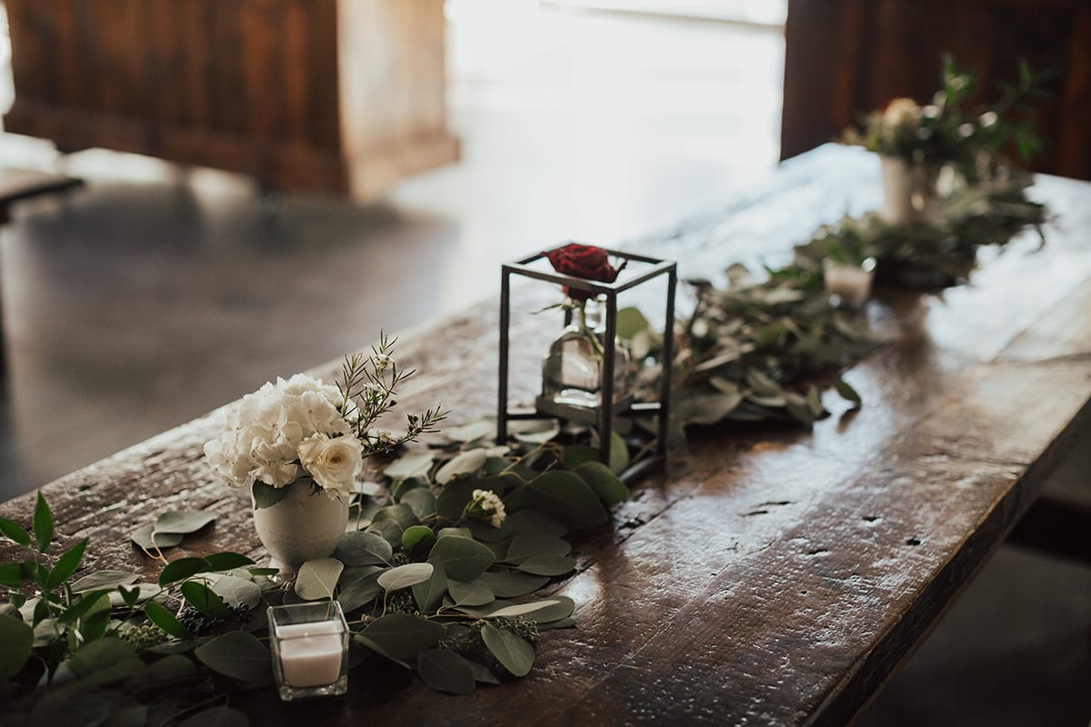 fall wedding, fall wedding floral, mauve wedding, pink wedding, blush wedding, Lake of the Isles Lutheran Church, Loring Social, Kiana Grant Photograph, wedding floral, Minneapolis wedding florist, Twin Cities wedding florist, Minnesota wedding florist, blush wedding floral