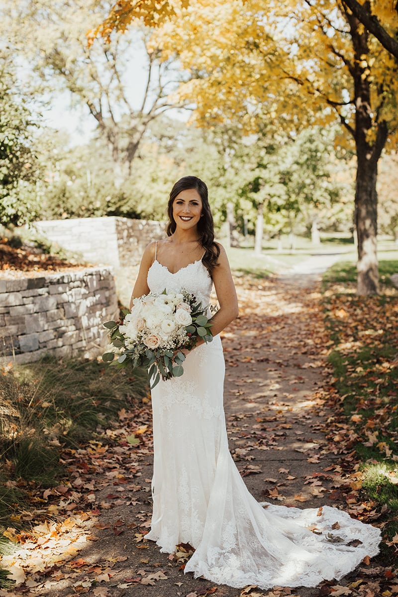 fall wedding, fall wedding floral, mauve wedding, pink wedding, blush wedding, Lake of the Isles Lutheran Church, Loring Social, Kiana Grant Photograph, wedding floral, Minneapolis wedding florist, Twin Cities wedding florist, Minnesota wedding florist, blush wedding floral