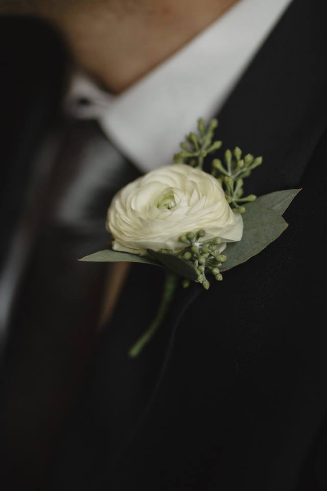 James J Hill Center, Cadence and Eli Photography, wedding flowers, floral, library wedding, Minnesota wedding venues, Minneapolis wedding florist, Saint Paul wedding florist, Artemisia Studios, cream and green wedding floral