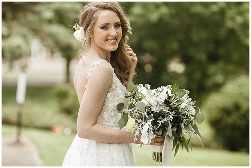 spring wedding, spring wedding floral, spring wedding flowers, Whitley B Photography, Lafayette Club, blush wedding, gold wedding, blue wedding, wedding decor, wedding floral, wedding flowers, Minnesota wedding florist, Minneapolis wedding florist, Artemisia Studios