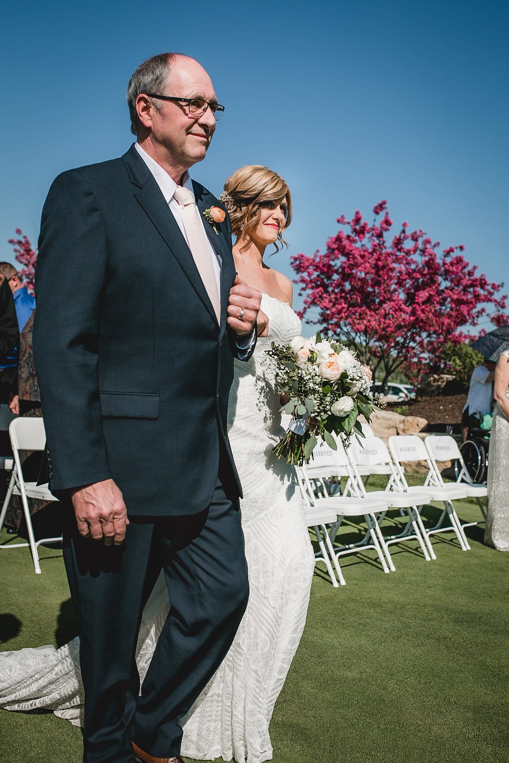 Troy Burne Golf Course, Aqua Fox Photography, spring wedding, outdoor wedding, spring wedding flowers, spring wedding floral, orange wedding flowers, orange floral, blush wedding, blush and orange wedding, Artemisia Studios, Saint Paul wedding florist, Minnesota wedding florist