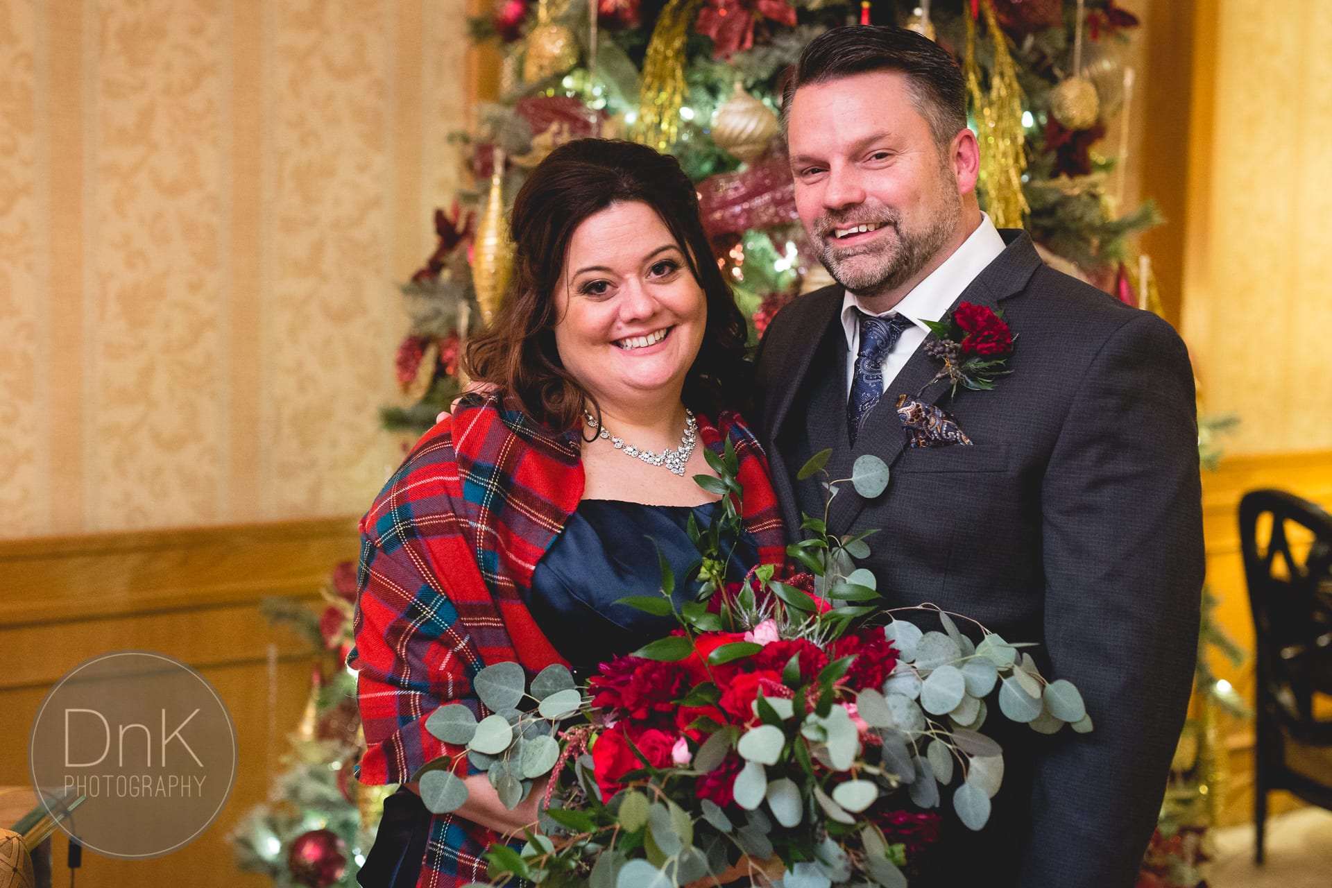 Saint Paul Hotel, hotel wedding, winter wedding, winter flowers, winter floral, wedding inspiration, Artemisia Studios, Saint Paul wedding florist, Minneapolis wedding florist