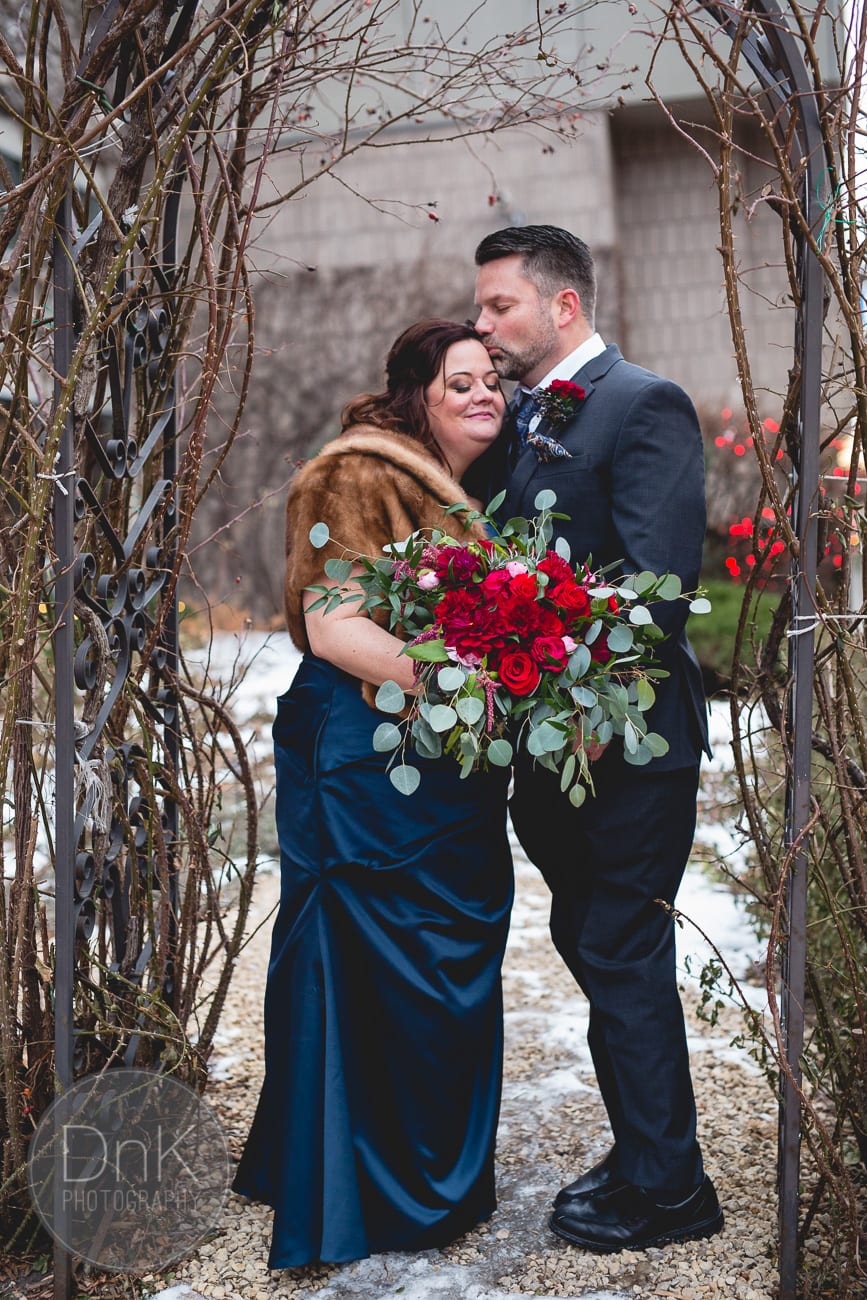 Saint Paul Hotel, hotel wedding, winter wedding, winter flowers, winter floral, wedding inspiration, Artemisia Studios, Saint Paul wedding florist, Minneapolis wedding florist