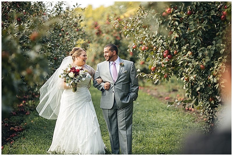 Eyetography, Minnesota Apple Orchard, fall wedding, outdoor wedding, fall wedding flowers, fall floral, wedding flowers, fall wedding inspiration, Artemisia Studios, Minneapolis wedding florist