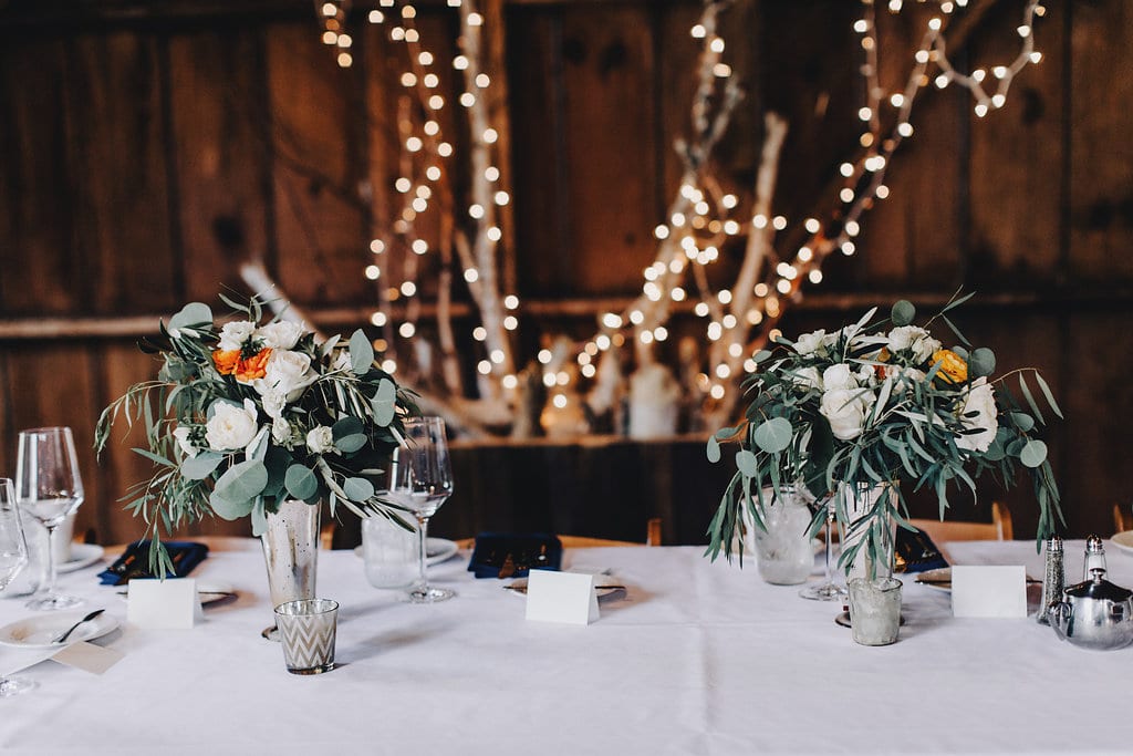 Dellwood Barn, rustic wedding, barn wedding, outdoor wedding, fall wedding, autumn wedding, September wedding, Minnesota wedding, Minnesota wedding florist, Minneapolis wedding florist, wedding flowers, fall flowers, Artemisia Studios