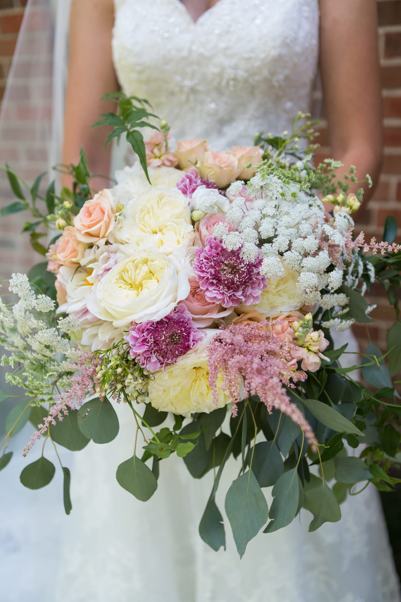 Studio 220, Hazeltine Golf Club, wedding, summer wedding, wedding flowers, wedding floral, Minnesota wedding florist, Minneapolis wedding florist, Artemisia Studios